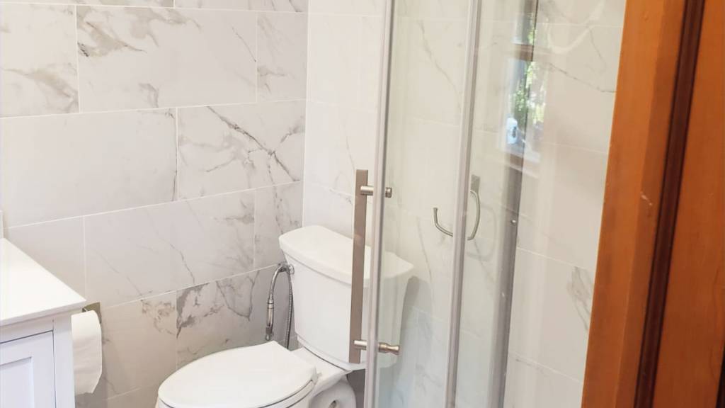 unique master bath