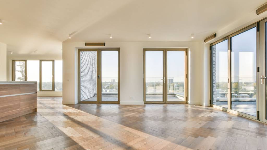 Wall of windows